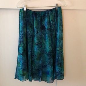 Skirt in beautiful shades of blue, green
